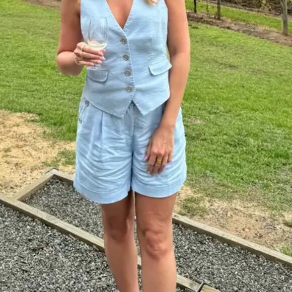 Michael Kors Blue Linen Trouser Shorts SIZE 10 Pleated Wide Leg Designer $125 - Picture 6 of 11